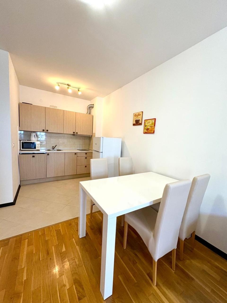 Apartments Mon Beach บุดวา ห้อง รูปภาพ